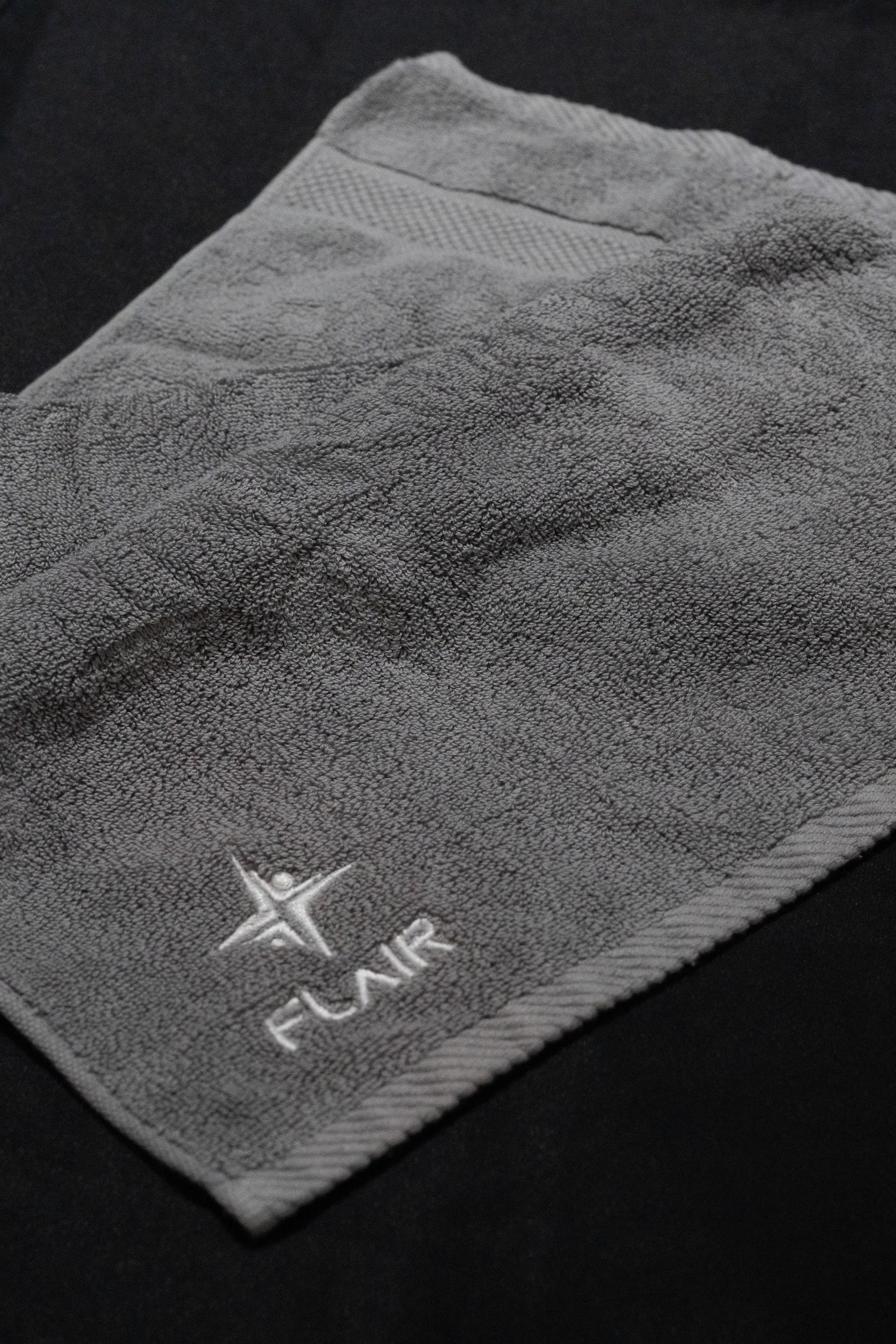 FLAIR Bath Towel