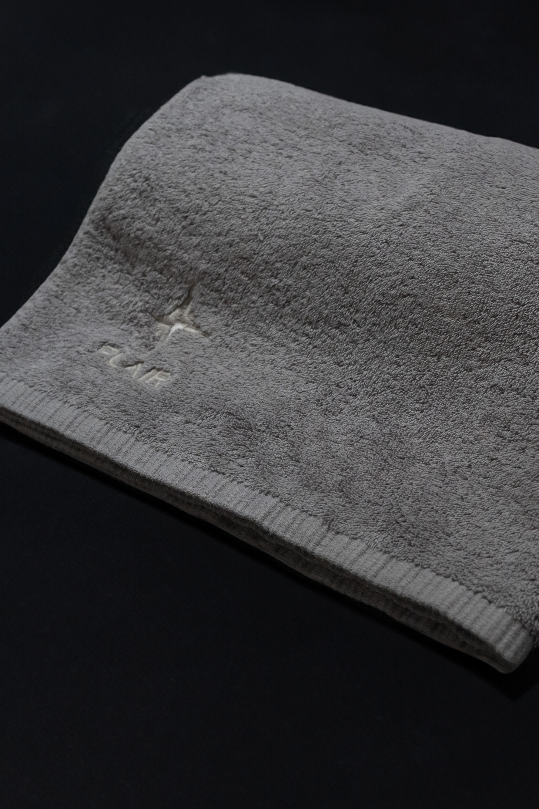 FLAIR Bath Towel